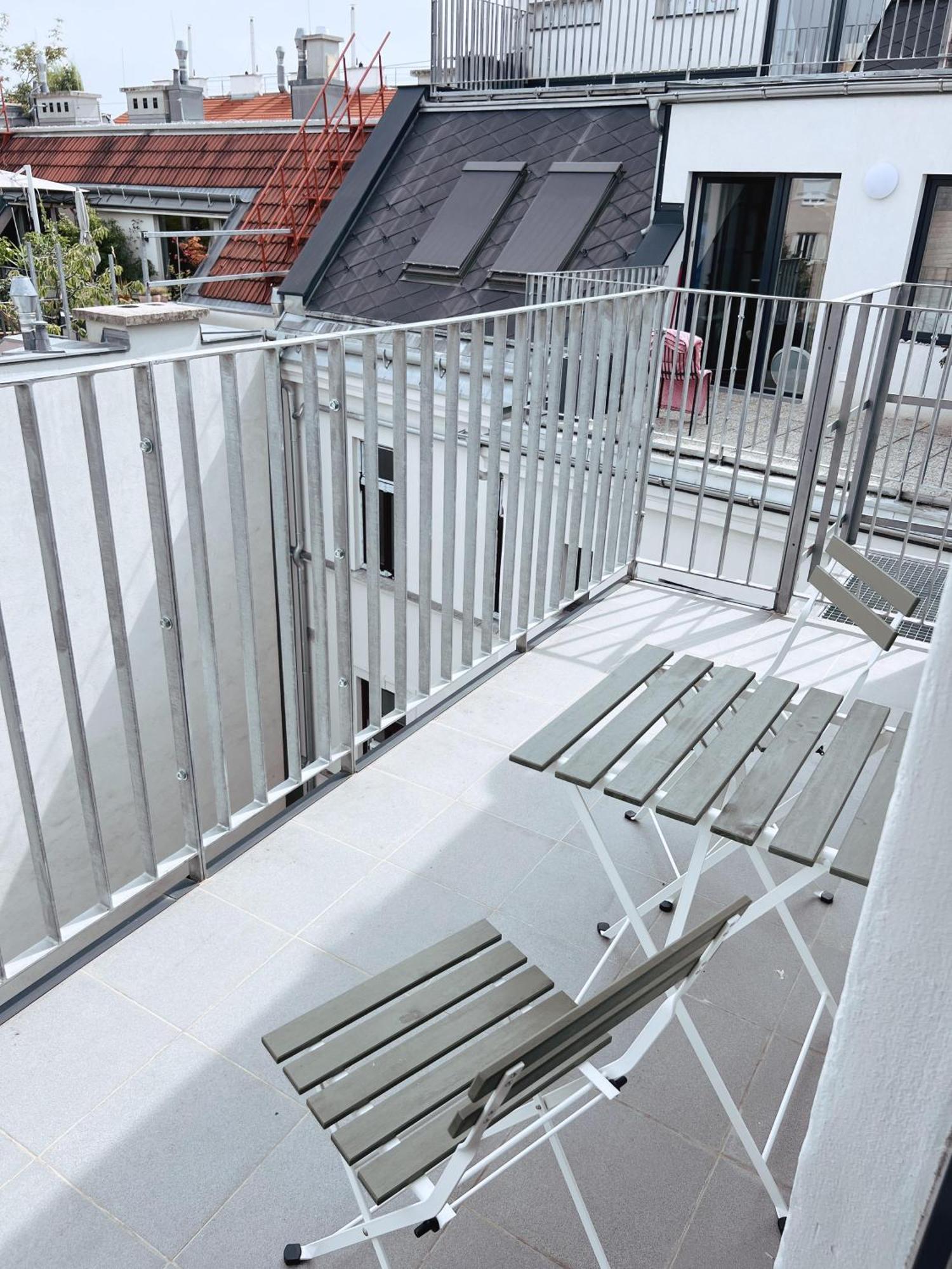 Brunnenmarkt Balcony Apartment فيينا المظهر الخارجي الصورة