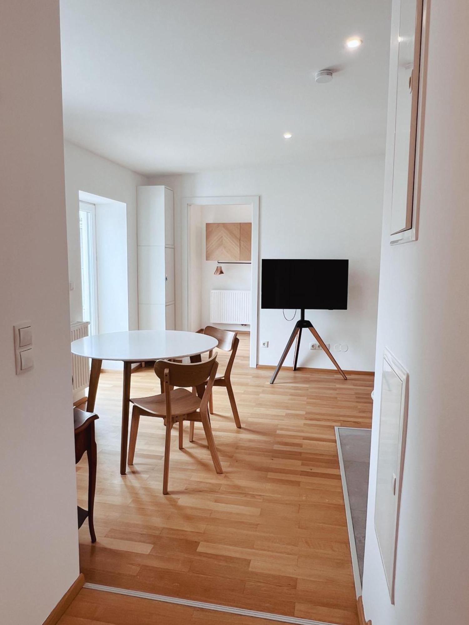 Brunnenmarkt Balcony Apartment فيينا المظهر الخارجي الصورة