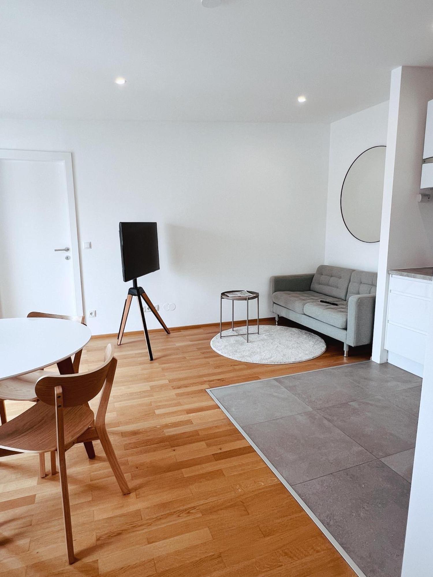 Brunnenmarkt Balcony Apartment فيينا المظهر الخارجي الصورة