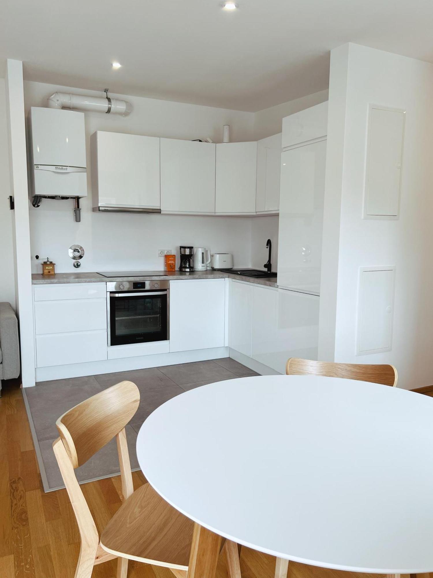 Brunnenmarkt Balcony Apartment فيينا المظهر الخارجي الصورة