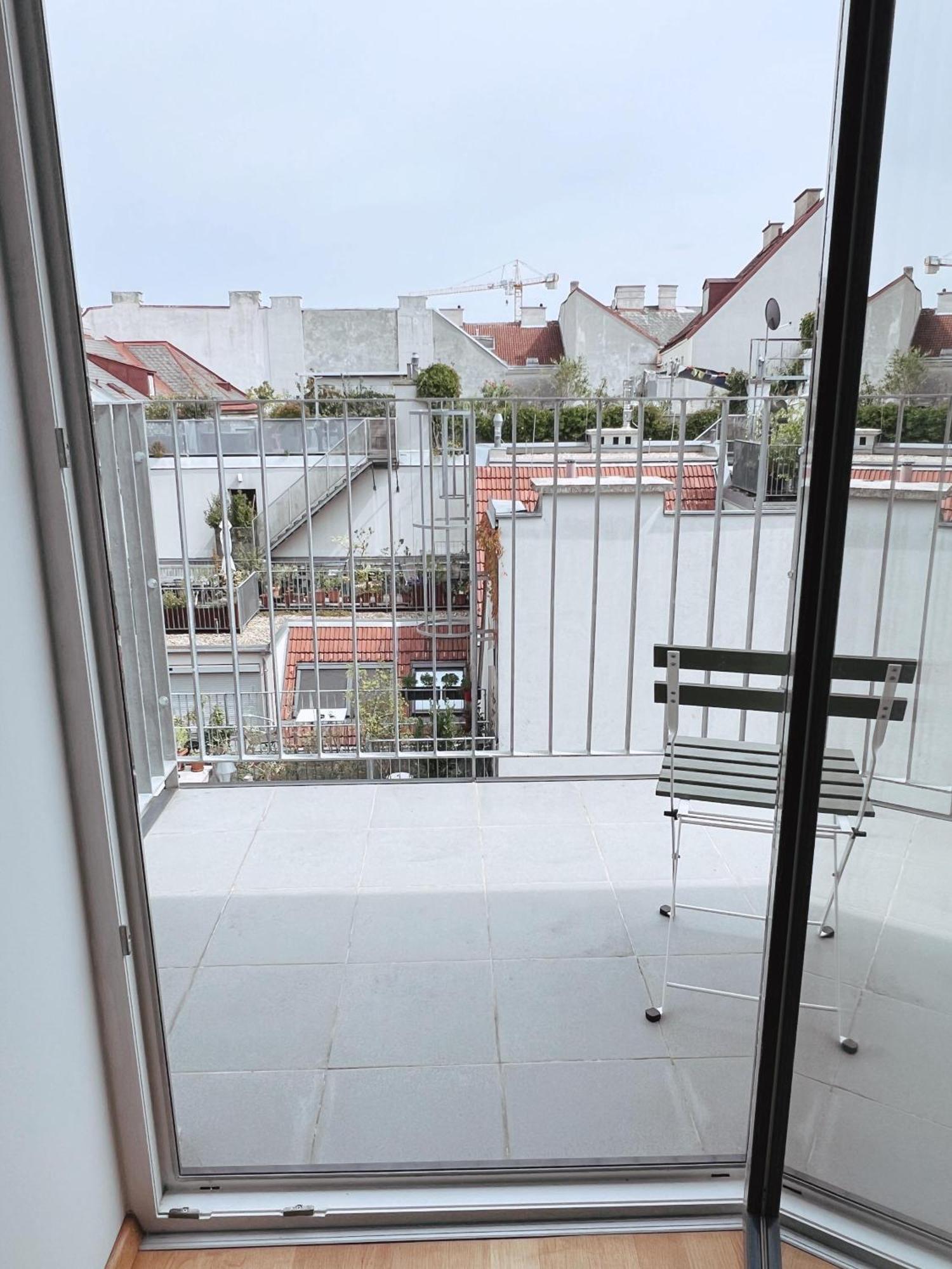 Brunnenmarkt Balcony Apartment فيينا المظهر الخارجي الصورة